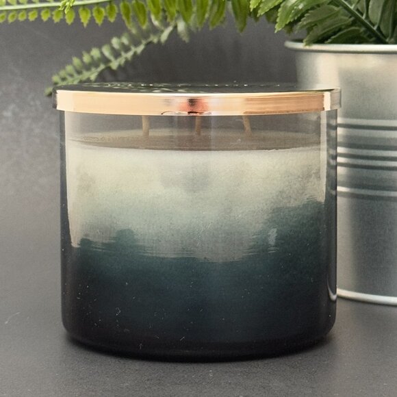 BBW Bergamot Waters White Barn Bath & Body Works 3 Wick Candle - Picture 2 of 10